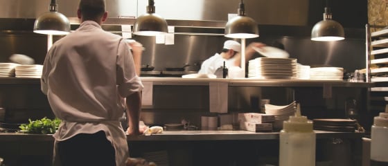 До уваги шеф-кухарів! - NetEnt випускає "Пекелу кухню Гордона Рамзі".
